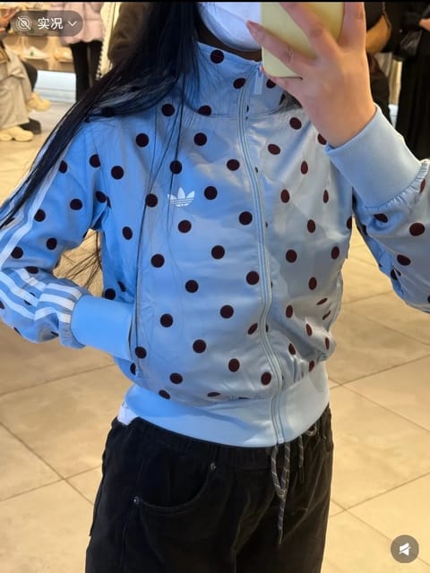 Adidas 波点外套
