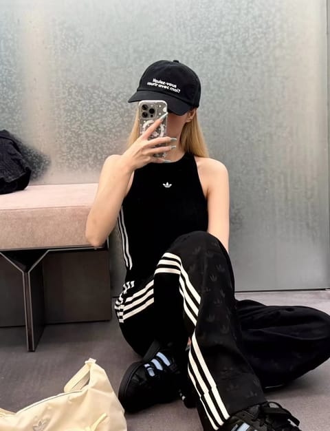 Adidas 背心