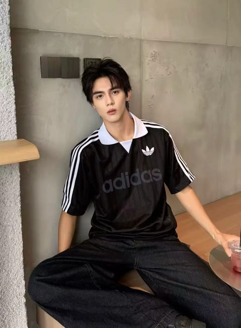 Adidas 球衣