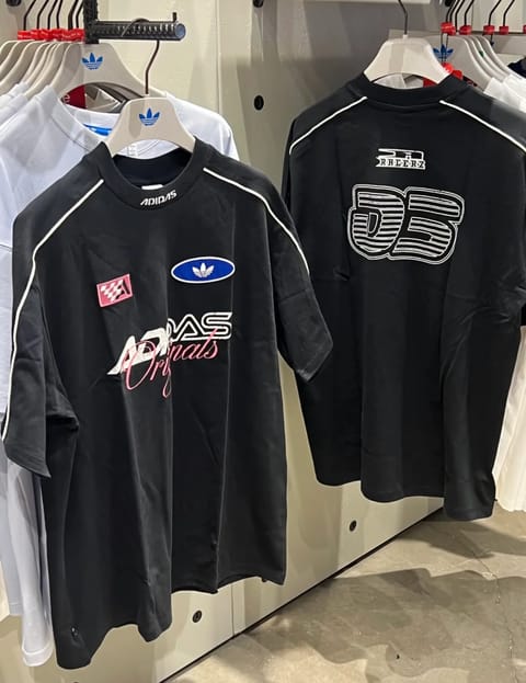 Adidas 短袖