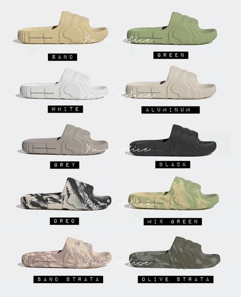 Adidas Adilette 舒适耐磨拖鞋