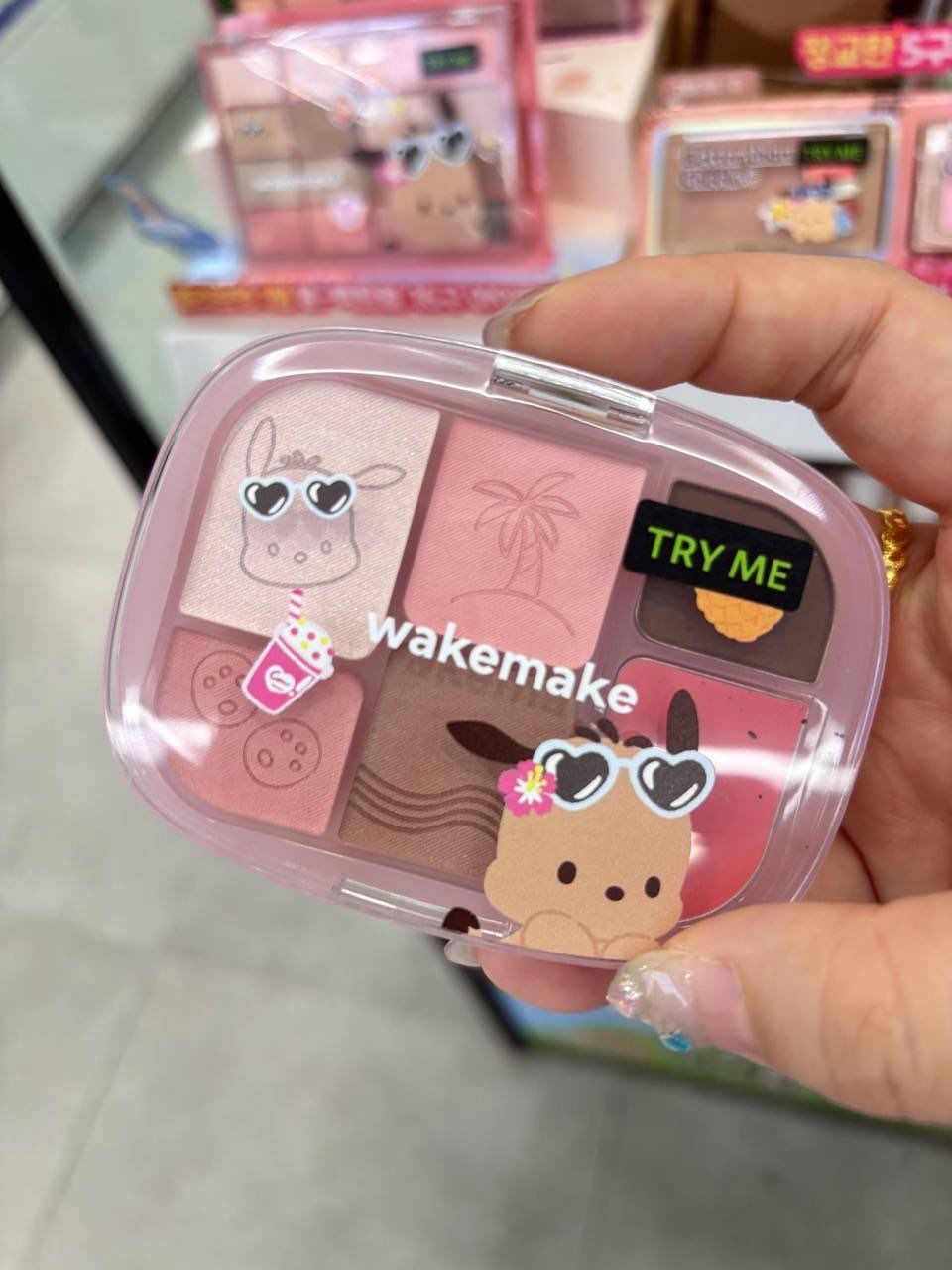 Wakemake 黑皮帕恰狗联名 4