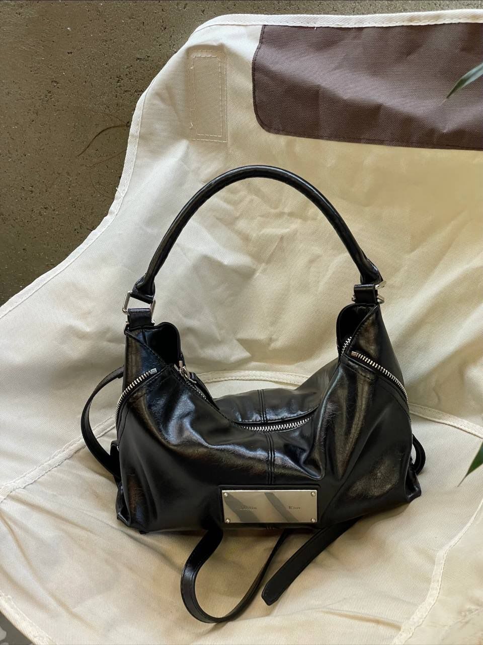 🖤 MATIN KIM Side Zipper Two Way Bag机车包 5