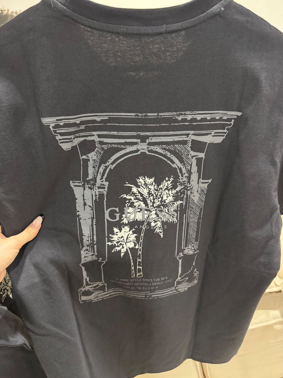 GUESS T-SHIRT 6