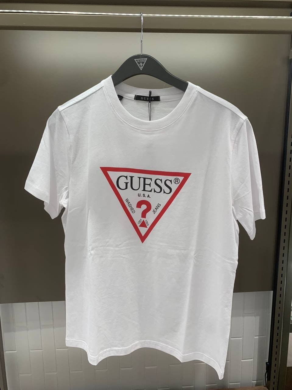 GUESS T- SHIRT 4