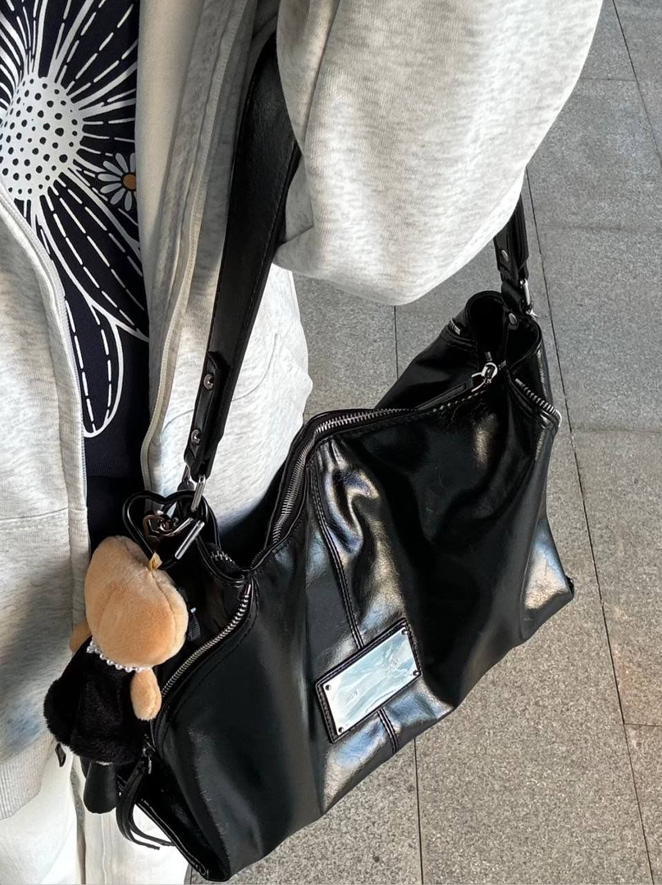 🖤 MATIN KIM Side Zipper Two Way Bag机车包 6