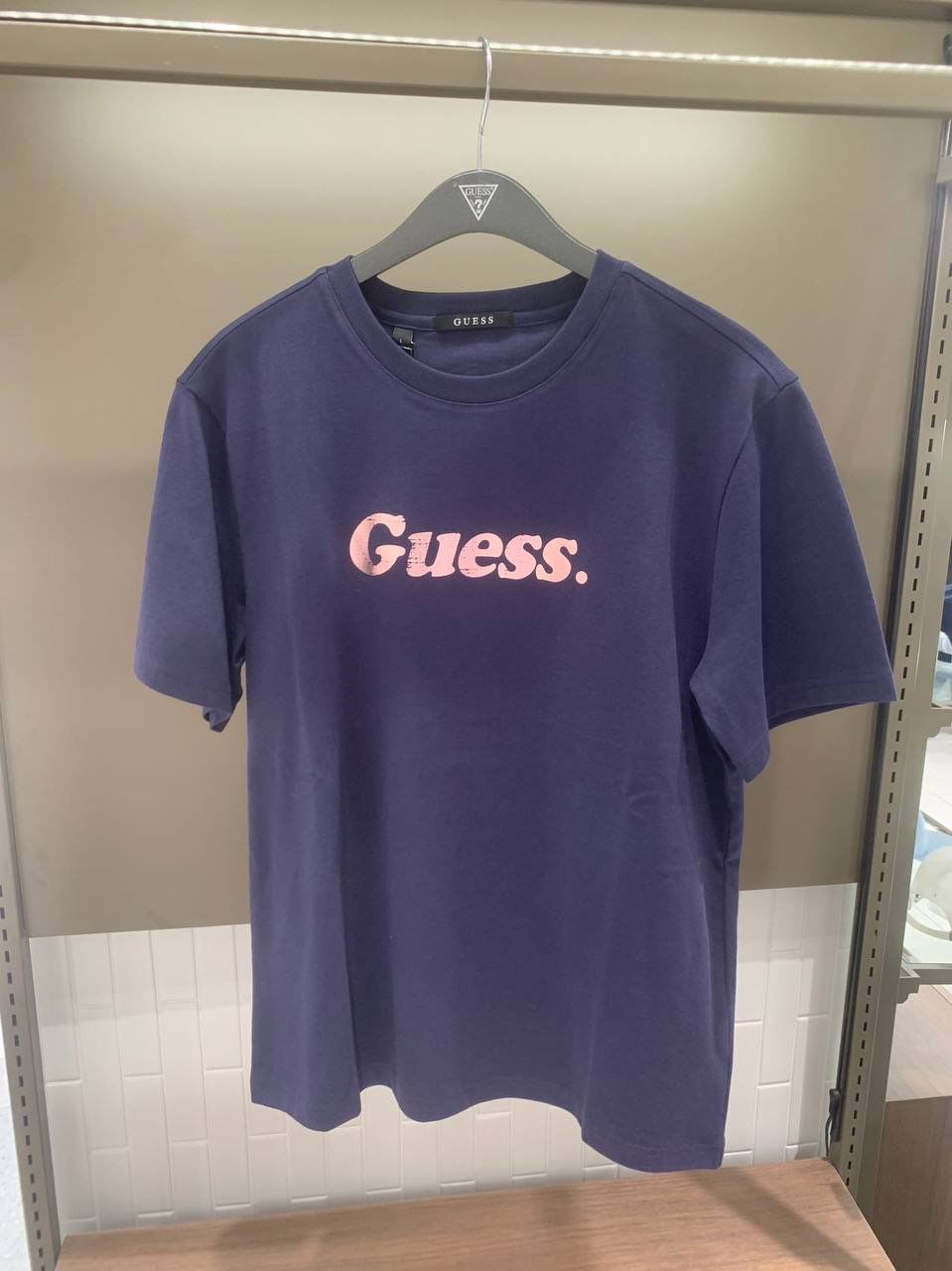 GUESS T- SHIRT 4