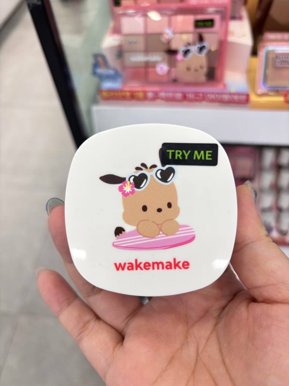 Wakemake 黑皮帕恰狗联名 3