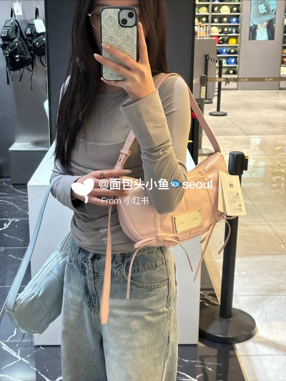 🎀 MATIN KIM Half Shirring Ribbon Round Bag 4