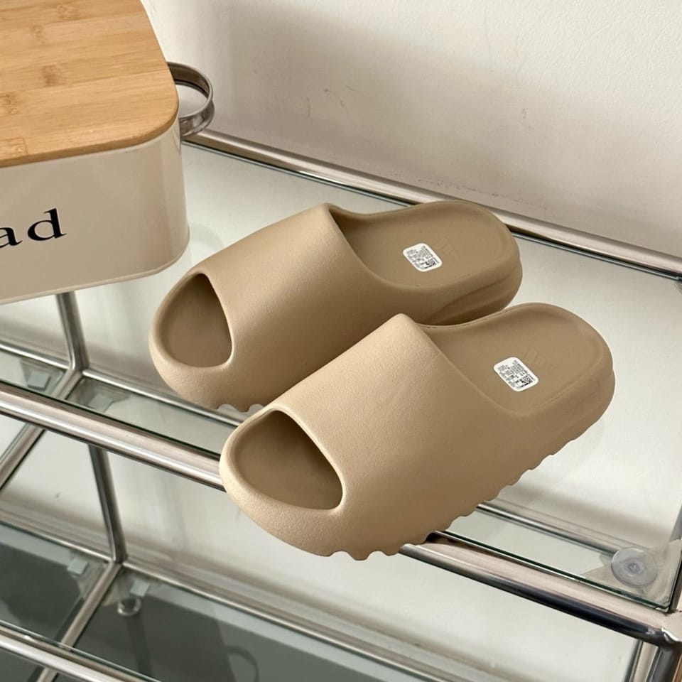 Adidas yeezy 椰子拖鞋 6