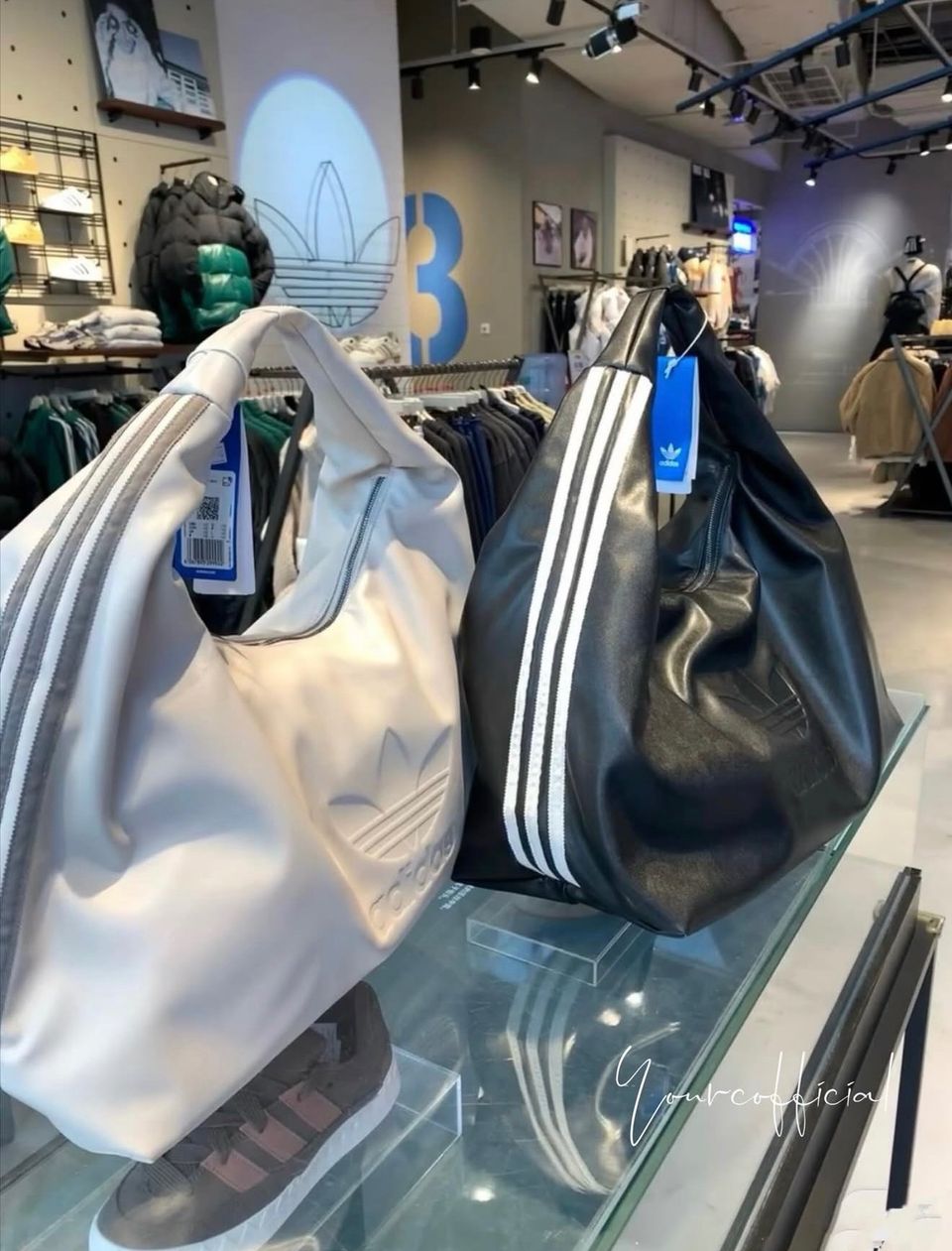 Adidas PU皮质云朵包 2