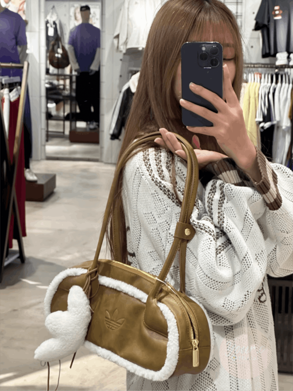 Adidas Miumiu平替！羊羔绒拼接法棍包🥖 7