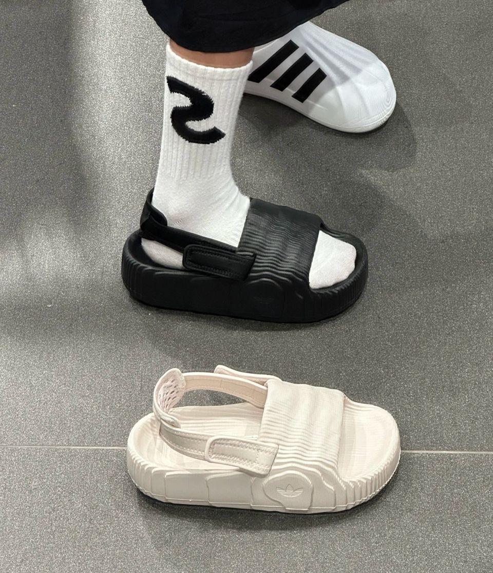 ADIDAS adilette 22 lxg 5