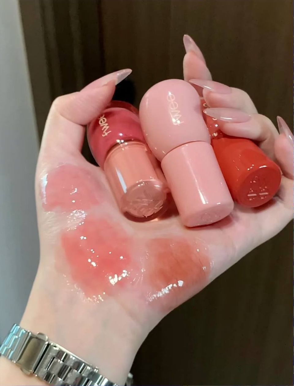 ✨ Fwee 3D Voluming Gloss 4