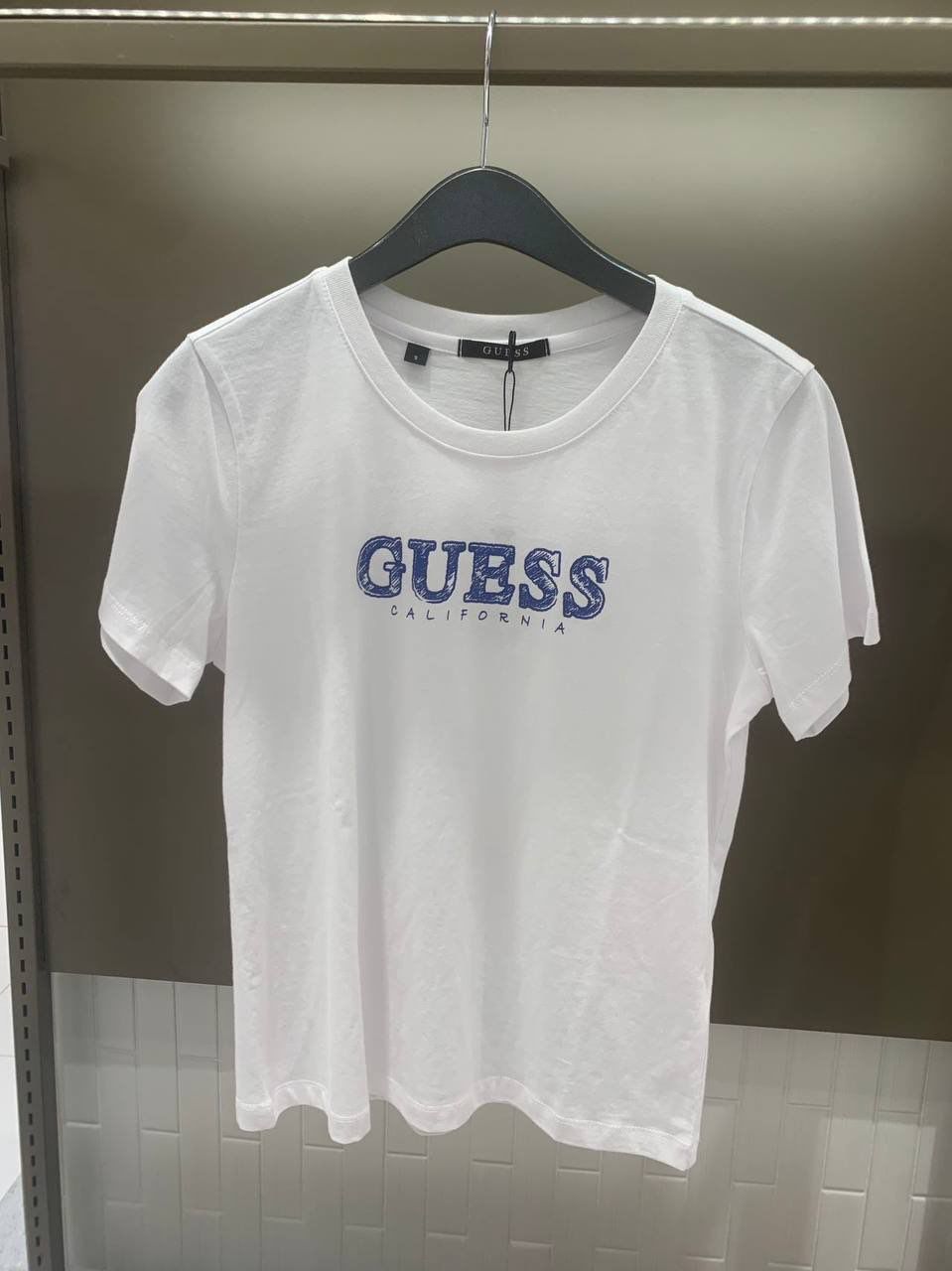GUESS T- SHIRT 5