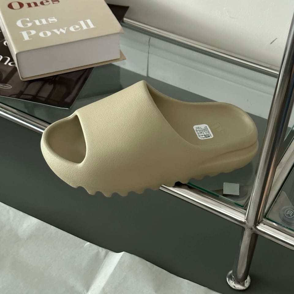 Adidas yeezy 椰子拖鞋 2