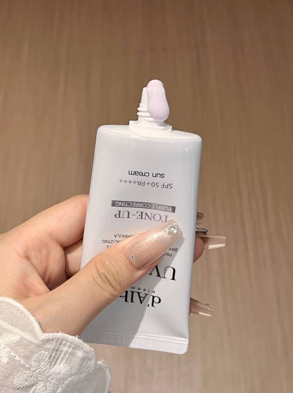 🇰🇷 Olive Young 热卖 No.1 💜 【 d’Alba 紫色校色防晒霜 】 50ML + 50ML 4