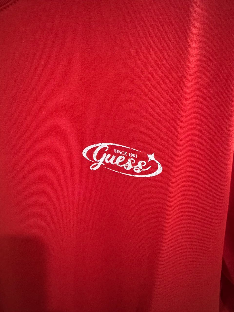 GUESS T-SHIRT 3