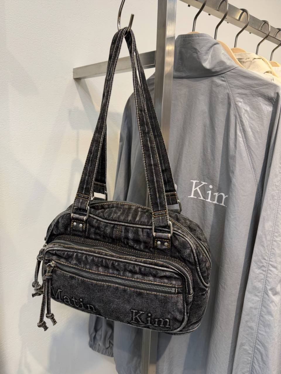 MATIN DUST DENIM ONE POCKET SHOULDER BAG 3