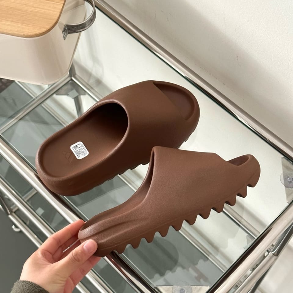 Adidas yeezy 椰子拖鞋 5